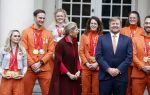 Den Haag 22 februari 2022
De nederlandse medaille winnaars zijn te gast bij Koning Willem Alexander en Koningin Maxima op paleis Noordeinde. Aanwezig oa Irene Schouten Suzanne Schulting Ireen Wust Thomas Krol Antoinette de Jong Marijke Groenewoud Selma Poutsma Yara v kerkhof Xandra Velzeboer Kimberley Bos Patrick Roest en Kjeld Nuis