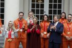 Den Haag 22 februari 2022
De nederlandse medaille winnaars zijn te gast bij Koning Willem Alexander en Koningin Maxima op paleis Noordeinde. Aanwezig oa Irene Schouten Suzanne Schulting Ireen Wust Thomas Krol Antoinette de Jong Marijke Groenewoud Selma Poutsma Yara v kerkhof Xandra Velzeboer Kimberley Bos Patrick Roest en Kjeld Nuis