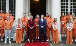 Den Haag 22 februari 2022
De nederlandse medaille winnaars zijn te gast bij Koning Willem Alexander en Koningin Maxima op paleis Noordeinde. Aanwezig oa Irene Schouten Suzanne Schulting Ireen Wust Thomas Krol Antoinette de Jong Marijke Groenewoud Selma Poutsma Yara v kerkhof Xandra Velzeboer Kimberley Bos Patrick Roest en Kjeld Nuis