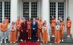 Den Haag 22 februari 2022
De nederlandse medaille winnaars zijn te gast bij Koning Willem Alexander en Koningin Maxima op paleis Noordeinde. Aanwezig oa Irene Schouten Suzanne Schulting Ireen Wust Thomas Krol Antoinette de Jong Marijke Groenewoud Selma Poutsma Yara v kerkhof Xandra Velzeboer Kimberley Bos Patrick Roest en Kjeld Nuis