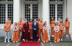 Den Haag 22 februari 2022
De nederlandse medaille winnaars zijn te gast bij Koning Willem Alexander en Koningin Maxima op paleis Noordeinde. Aanwezig oa Irene Schouten Suzanne Schulting Ireen Wust Thomas Krol Antoinette de Jong Marijke Groenewoud Selma Poutsma Yara v kerkhof Xandra Velzeboer Kimberley Bos Patrick Roest en Kjeld Nuis