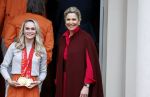 Den Haag 22 februari 2022
De nederlandse medaille winnaars zijn te gast bij Koning Willem Alexander en Koningin Maxima op paleis Noordeinde. Aanwezig oa Irene Schouten Suzanne Schulting Ireen Wust Thomas Krol Antoinette de Jong Marijke Groenewoud Selma Poutsma Yara v kerkhof Xandra Velzeboer Kimberley Bos Patrick Roest en Kjeld Nuis