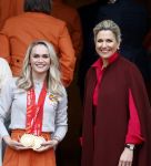 Den Haag 22 februari 2022
De nederlandse medaille winnaars zijn te gast bij Koning Willem Alexander en Koningin Maxima op paleis Noordeinde. Aanwezig oa Irene Schouten Suzanne Schulting Ireen Wust Thomas Krol Antoinette de Jong Marijke Groenewoud Selma Poutsma Yara v kerkhof Xandra Velzeboer Kimberley Bos Patrick Roest en Kjeld Nuis