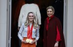Den Haag 22 februari 2022
De nederlandse medaille winnaars zijn te gast bij Koning Willem Alexander en Koningin Maxima op paleis Noordeinde. Aanwezig oa Irene Schouten Suzanne Schulting Ireen Wust Thomas Krol Antoinette de Jong Marijke Groenewoud Selma Poutsma Yara v kerkhof Xandra Velzeboer Kimberley Bos Patrick Roest en Kjeld Nuis