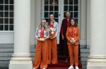 Den Haag 22 februari 2022
De nederlandse medaille winnaars zijn te gast bij Koning Willem Alexander en Koningin Maxima op paleis Noordeinde. Aanwezig oa Irene Schouten Suzanne Schulting Ireen Wust Thomas Krol Antoinette de Jong Marijke Groenewoud Selma Poutsma Yara v kerkhof Xandra Velzeboer Kimberley Bos Patrick Roest en Kjeld Nuis