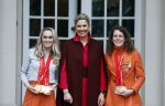 Den Haag 22 februari 2022
De nederlandse medaille winnaars zijn te gast bij Koning Willem Alexander en Koningin Maxima op paleis Noordeinde. Aanwezig oa Irene Schouten Suzanne Schulting Ireen Wust Thomas Krol Antoinette de Jong Marijke Groenewoud Selma Poutsma Yara v kerkhof Xandra Velzeboer Kimberley Bos Patrick Roest en Kjeld Nuis