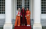 Den Haag 22 februari 2022
De nederlandse medaille winnaars zijn te gast bij Koning Willem Alexander en Koningin Maxima op paleis Noordeinde. Aanwezig oa Irene Schouten Suzanne Schulting Ireen Wust Thomas Krol Antoinette de Jong Marijke Groenewoud Selma Poutsma Yara v kerkhof Xandra Velzeboer Kimberley Bos Patrick Roest en Kjeld Nuis