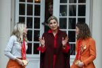 Den Haag 22 februari 2022
De nederlandse medaille winnaars zijn te gast bij Koning Willem Alexander en Koningin Maxima op paleis Noordeinde. Aanwezig oa Irene Schouten Suzanne Schulting Ireen Wust Thomas Krol Antoinette de Jong Marijke Groenewoud Selma Poutsma Yara v kerkhof Xandra Velzeboer Kimberley Bos Patrick Roest en Kjeld Nuis