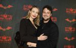 Amsterdam 28 februari 2022
Premiere Batman in Pathe Arena .
Loiza lamers met vriend
