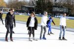 Amsterdam 28 februari 2022
Presentaie Hollandse 100 van Lymphe & Co op de jaap Eden baan.
Aanwezig oa Prins Bernhard jr Prinses Annette Simon Keizer Monique des Bouvrie zoon Jan des Bouvrie Benjamin Aslan Nino Wilkes Marichelle de Jong en David v d Noord.