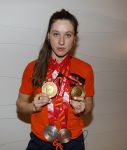 Schiphol 21 februari 2022
De olympische sporters en medaille winnaars komen terug uit Peking en worden gehuldigd in het Hilton Hotel. Suzanne Schulten
