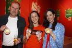 Schiphol 21 februari 2022
De olympische sporters en medaille winnaars komen terug uit Peking en worden gehuldigd in het Hilton Hotel. Suzanne Schulting met ouders