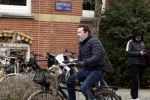 Amsterdam 8 maart 2023
Jacob Derwig leert zijn teksten terwijl hij door Amsterdam zuid fietst