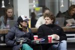 Amsterdam 8 maart 2023
Soy Kroon en Tina de Bruin op terras in Amsterdam zuid