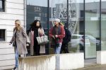 Wilnis 16 februari 2023
Andre Hazes krijgt de sleutel van zijn nieuwe huis nadat hij bij de Notaris is geweest.
Zij PAen neef Djarno waren er ook bij .
