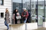 Wilnis 16 februari 2023
Andre Hazes krijgt de sleutel van zijn nieuwe huis nadat hij bij de Notaris is geweest.
Zij PAen neef Djarno waren er ook bij .