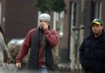 Wilnis 16 februari 2023
Andre Hazes krijgt de sleutel van zijn nieuwe huis nadat hij bij de Notaris is geweest.
Zij PAen neef Djarno waren er ook bij .