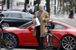 Amsterdam 4 maart 2023
Bram Moszkowicz doet boodschappen in Amsterdam zuid