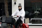 Amsterdam, 13 maart 2023
Chazia Mourali op de fiets in Amsterdam