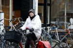 Amsterdam, 13 maart 2023
Chazia Mourali op de fiets in Amsterdam