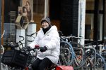 Amsterdam, 13 maart 2023
Chazia Mourali op de fiets in Amsterdam