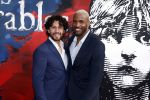 Amsterdam 5 maart 2023
Premiere les Miserables in Carre.
 Diego Gonzalez-Clark (links) en Cyrano Lionel