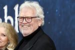Amsterdam 5 maart 2023
Premiere les Miserables in Carre. Ernst daniel Smid met partner