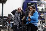 Amsterdam 3 maart 2023
Gaby Blaaser zwanger in Amsterdam zuid met een vriendin en haar hond