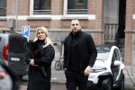 Amsterdam 21 februari 2023
Johnny Heitinga en zijn vrouw Charlotte Sophie in hun nieuwe Eli Zero stads wagentje.
