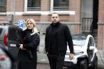 Amsterdam 21 februari 2023
Johnny Heitinga en zijn vrouw Charlotte Sophie in hun nieuwe Eli Zero stads wagentje.