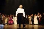 Amsterdam 5 maart 2023
Premiere les Miserables in Carre.
cast met  oa Milan van Waardenburg  Vajen v d Bosch Freek Bartels . 
Cameron Mackintosch kwam ook kijken
