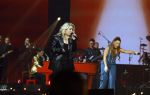 Amsterdam 11 maart 2023
Holland zingt Hazes in het ziggo dome.
Jeroen v d Boom Samantha Steenwijk Waylon Karsu John de Bever Og3ne Gerard Joling en Jamai maken er een geweldige show van .
Gasten aanwezig oa Rachel Hazes Wesley Sneijder en Guido den Aantrekker met zijn vrouw Tiffany.