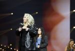 Amsterdam 11 maart 2023
Holland zingt Hazes in het ziggo dome.
Jeroen v d Boom Samantha Steenwijk Waylon Karsu John de Bever Og3ne Gerard Joling en Jamai maken er een geweldige show van .
Gasten aanwezig oa Rachel Hazes Wesley Sneijder en Guido den Aantrekker met zijn vrouw Tiffany.
