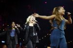 Amsterdam 11 maart 2023
Holland zingt Hazes in het ziggo dome.
Jeroen v d Boom Samantha Steenwijk Waylon Karsu John de Bever Og3ne Gerard Joling en Jamai maken er een geweldige show van .
Gasten aanwezig oa Rachel Hazes Wesley Sneijder en Guido den Aantrekker met zijn vrouw Tiffany.