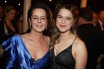 Amsterdam 5 maart 2023
Premiere les Miserables in Carre.
Wolter Kroes en zij nvrouw Tessa en zoons kwam naar hun zus/dochter Pamela Kroes kijken .
Pamela Kroes met haar moeder