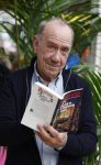 Amsterdam 22 februari 2023
Peter Romer signeert zijn nieuwste Baantjer boek op de huishoudbeurs.