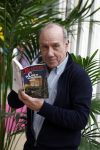 Amsterdam 22 februari 2023
Peter Romer signeert zijn nieuwste Baantjer boek op de huishoudbeurs.