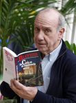 Amsterdam 22 februari 2023
Peter Romer signeert zijn nieuwste Baantjer boek op de huishoudbeurs.
