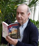 Amsterdam 22 februari 2023
Peter Romer signeert zijn nieuwste Baantjer boek op de huishoudbeurs.
