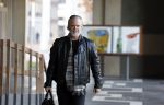 Arnhem 15 februari 2023
Rechtszaak Rachel Hazes tegen Marieke v Beek . Rachel kwam samen met Gacqueline Laats en Joop Kruis . Royce de Vries is haar advocaat . De zaak was in de rechtbank van Arnhem. Ricardo Klaverdijk