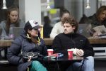 Amsterdam 8 maart 2023
Soy Kroon en Tina de Bruin op terras in Amsterdam zuid