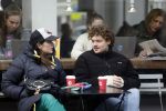 Amsterdam 8 maart 2023
Soy Kroon en Tina de Bruin op terras in Amsterdam zuid