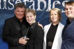 Amsterdam 5 maart 2023
Premiere les Miserables in Carre.
Wolter Kroes en zij nvrouw Tessa en zoons kwam naar hun zus/dochter Pamela Kroes kijken