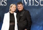 Amsterdam 5 maart 2023
Premiere les Miserables in Carre.
Wolter Kroes en zij nvrouw Tessa en zoons kwam naar hun zus/dochter Pamela Kroes kijken