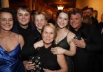 Amsterdam 5 maart 2023
Premiere les Miserables in Carre.
Wolter Kroes en zij nvrouw Tessa en zoons kwam naar hun zus/dochter Pamela Kroes kijken .
Ook de ex vrouw van Wolter en moeder van Pamela was aanwezig