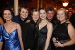 Amsterdam 5 maart 2023
Premiere les Miserables in Carre.
Wolter Kroes en zij nvrouw Tessa en zoons kwam naar hun zus/dochter Pamela Kroes kijken .
Ook de ex vrouw van Wolter en moeder van Pamela was aanwezig