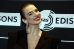 Leusden 6 maart 2023
Uitreiking Edisons in het AFAS theater .
Maan en haar vriend Goldband-zanger Karel Gerlach op de edisons. Goldband is de grote winnaar met m,eerdere edisons