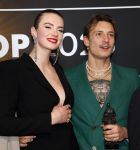 Leusden 6 maart 2023
Uitreiking Edisons in het AFAS theater .
Maan en haar vriend Goldband-zanger Karel Gerlach op de edisons. Goldband is de grote winnaar met m,eerdere edisons