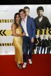 Amsterdam 29 januari 2024
Premiere Scotoe in Tuschinski met oa in de cast Sinan Eroglu Mohammed Chara Rose Bertram Said Boumazoughe Melisa Asli Pamuk Ferdi Stofmeel Daphne Deckers Emma Deckers en Oscar Aerts. Alec Deckers met zijn vriendin