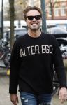 Amsterdam 20 januari 2024
Bas Smit en Zeus met Alter Ego truien op de cornelis schuytstraat